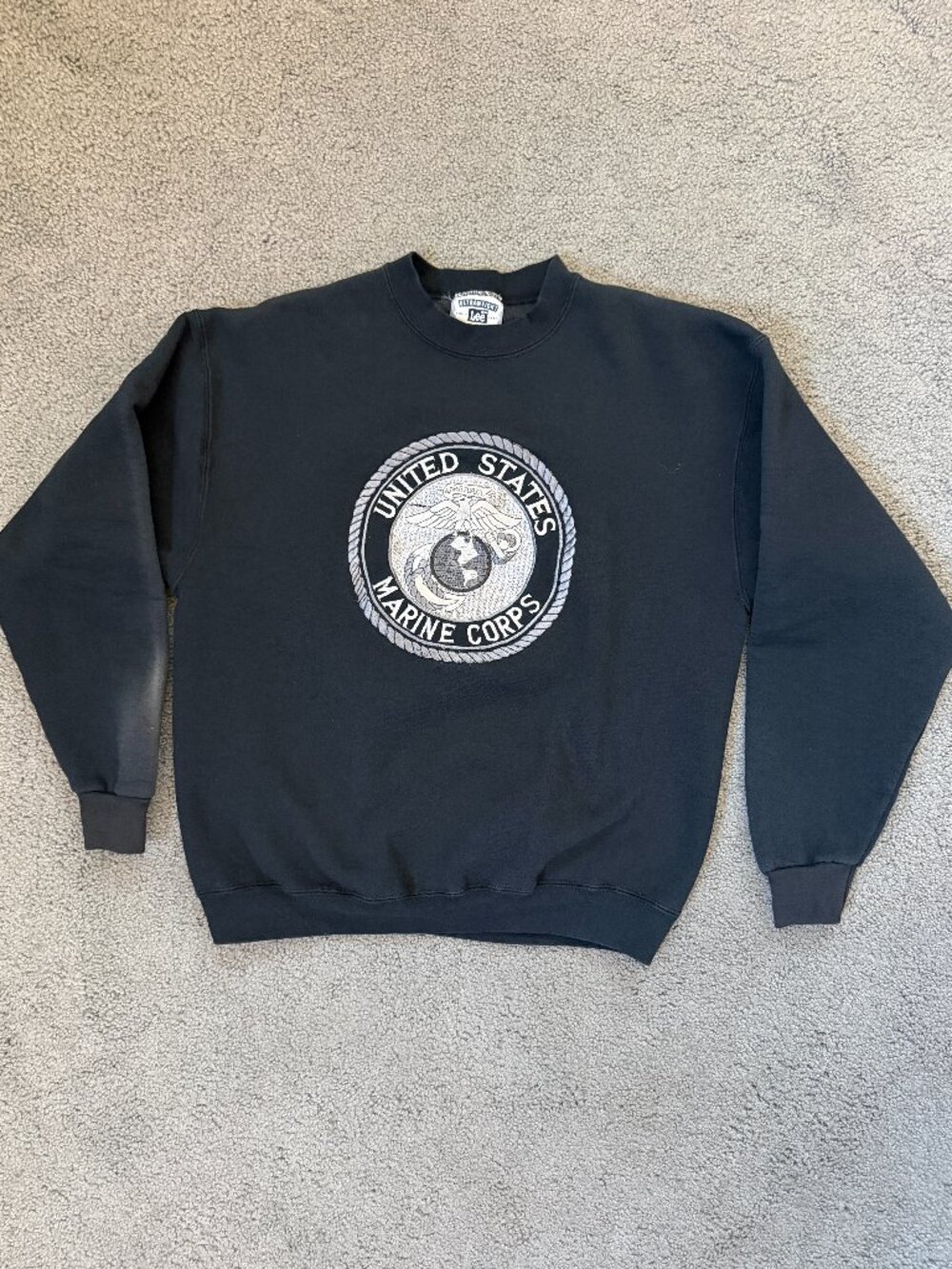 Vtg 90s Lee Ultraweight USMC Embroidered Crewneck Sweatshirt Large USA Semper Fi